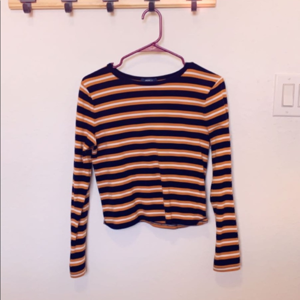 🥀 Orange White & Blue Striped Top 🥀